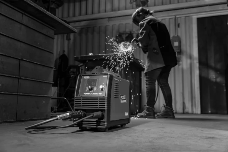 coupage-avec-poste-coupage-plasma